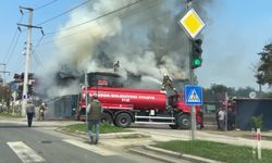 Düzce'de çıkan yangın 2 katlı binayı küle çevirdi