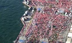 CHP’nin İzmir mitingine yoğun katılım