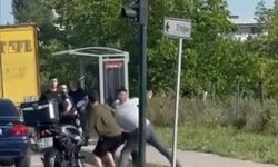 Anayolda çıkan yumruklu kavgada trafik felç oldu