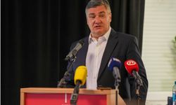 Milanovic: AB sahte vaatlerle ülkeleri aldatıyor
