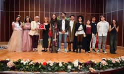 Altındağ’da miniklere Çizmeli Kedi sürprizi