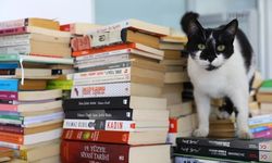 Antalya’dan Türkiye geneline 10 bin kitap bağışı!