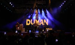 Etimesgut’ta 19 Mayıs coşkusu Duman’la zirvede