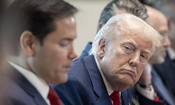 Trump, Çin'de kapanan fabrikaları gümrük tarifesine bağladı
