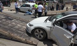Kilis’teki zincirleme kazada 2 kişi yaralandı!