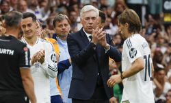Ancelotti ve Modric, Real Madrid'e veda etti!