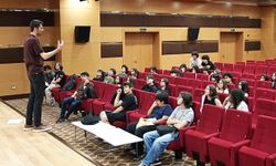 Antalya'da lise öğrencilerinden fikir yarışması!