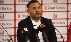 Okan Buruk: Bu hafta iki kupayı birden alma şansımız var