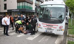 Çarşamba’da halk otobüsü yayaya çarptı!