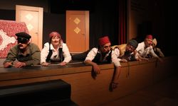 Emekliler Yedi Kocalı Hürmüz’le sahnedeydi