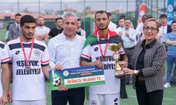 Yeşilyurt’taki futbol turnuvasında Suriye şampiyon