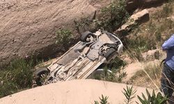 Şarampole yuvarlanan otomobilde 1 kişi hayatını kaybetti