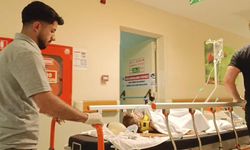 Bursa’da 2 yaşındaki çocuk balkondan düşerek ağır yaralandı