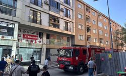 Gebze’de kafe deposunda yangın paniği!