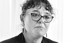 Yasemin Minguzzi çocuk güvenliği için isyan etti