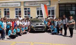 Hitit Rallisi pilotları öğrencilerle buluştu
