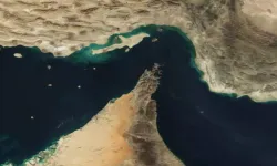 İran Meclisi’nden Hürmüz Boğazı’nın kapatılması önerisi