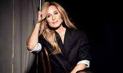Ünlü şarkıcı Lara Fabian İstanbul konserinde fenalaştı!