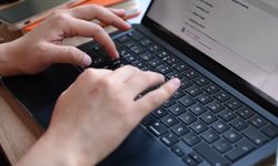 Bakanlıktan ebeveynlere ekran süresi uyarısı