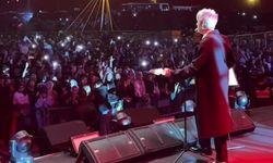 İnci Kefali Festivali: Manuş Baba Erciş’te hayranlarıyla buluştu!