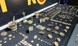 Ankara’da 1.750 kaçak tarihi eser ele geçirildi!