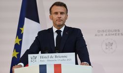 Macron: Özgürlüğümüz için bizden korkmalılar