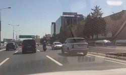 Trafikte ters yönde giden araç tehlikeli anlar yaşattı