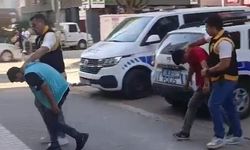 Adana’da araba camlarını silerek korku yayanlara Balyoz Operasyonu!