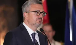 15 Temmuz'un 10. yılına özel sevgi çiçekli hatıra rozeti!