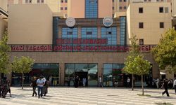 Diyarbakır'da 45 dereceyi aşan sıcaklıklar vatandaşları hastanelik etti!