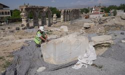 Niğde'de yedi noktada tarih araştırmaları sürüyor!