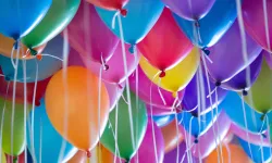 Parti balonları patlar mı? Parti balonları yanar mı?