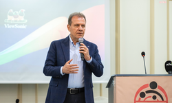 Vahap Seçer kimdir?
