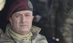 Zekai Aksakallı’dan Ömer Halisdemir’in kabrine ziyaret