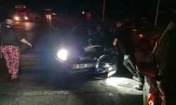 Çorum'da kavşakta iki araç çarpıştı: 2 yaralı