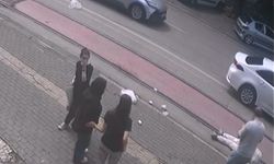 Market alışverişinden çıkan adama otomobil çarptı