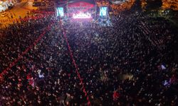 Kırıkkale'de 30 Ağustos'a özel konserde binlerce kişi bir araya geldi!