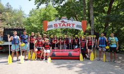 Bursa'da gençler rafting heyecanı yaşadı!