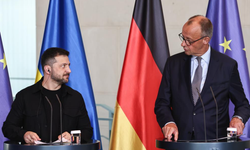 Ukrayna Devlet Başkanı Zelenskiy: Putin, blöf yapıyor!