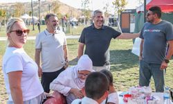 Başkan Ercan, İşitme engelli vatandaşlarla piknikte buluştu