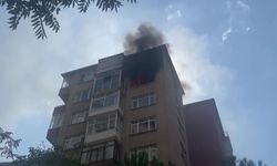 Kadıköy'de 11 katlı binada yangın