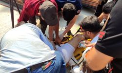 Maraş'ta vücuduna demir saplanan işçi hastaneye kaldırıldı!