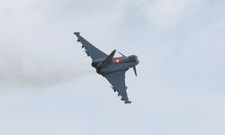 Polonya savaş uçakları Baltık’ta Rus uçağını engelledi