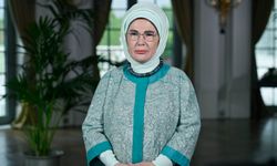 Emine Erdoğan: İnsanlığı ayağa kaldıracak yegâne güç eğitimdir