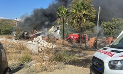 Muğla Seydikemer'de kereste deposunda yangın