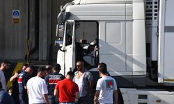 İzmir’de tır şoförü aracında ölü bulundu!