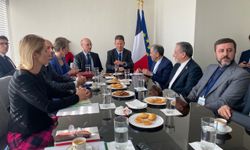 İran Dışişleri Bakanı Arakçi, E3 ülkeleriyle görüştü