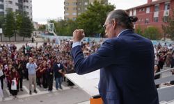 Başkan Beşikcioğlu’ndan öğrencilere moral