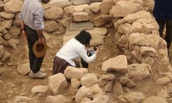 Bakan Ersoy: Göbeklitepe'de insan heykeli bulundu