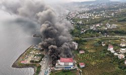 Trabzon alışveriş merkezinde yangın!